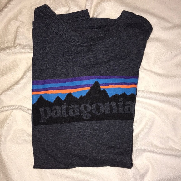 Patagonia Other - PATAGONIA BLACK T-SHIRT KIDS